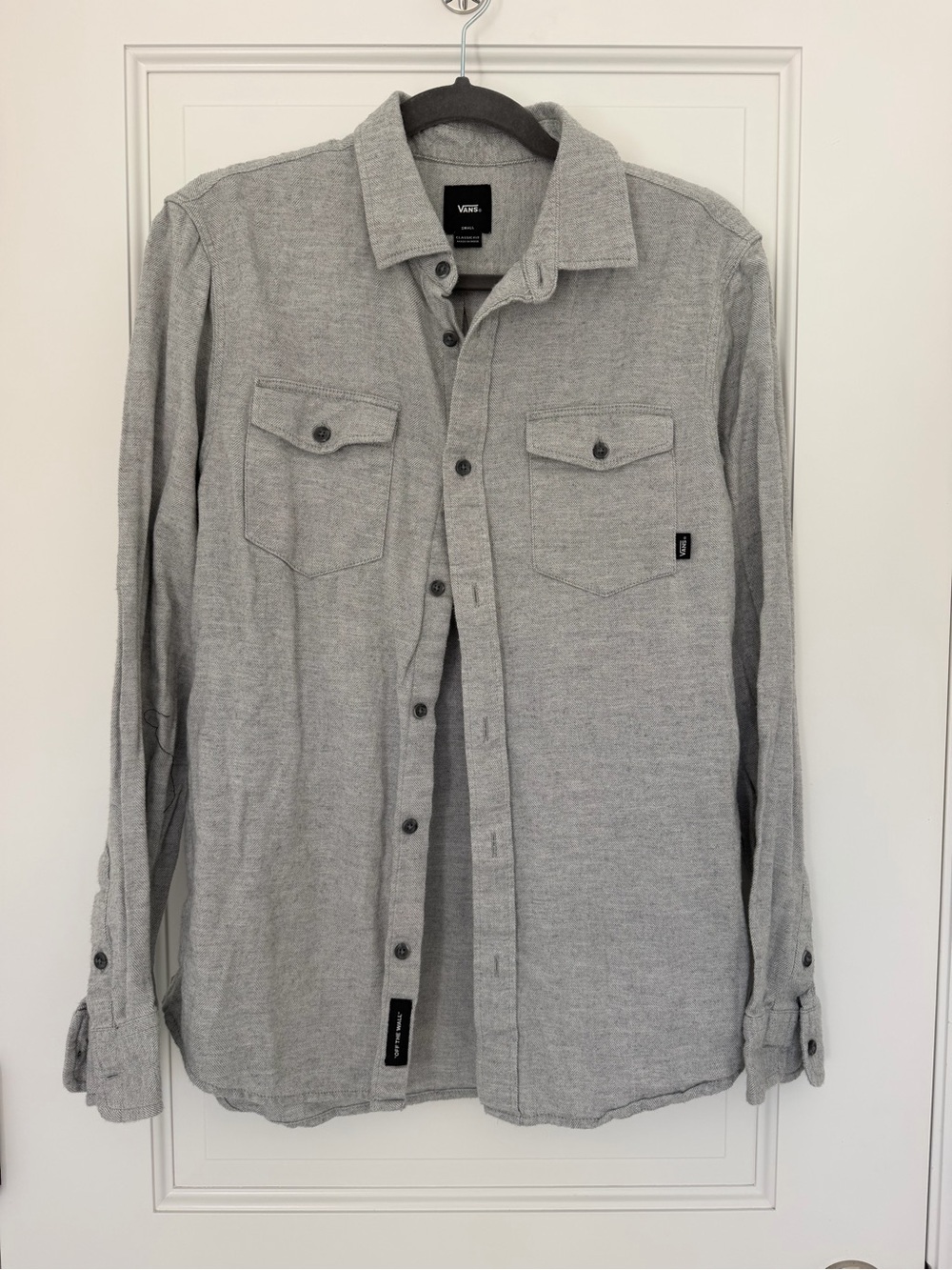 Vans Men’s Gray Long-Sleeve Flannel Button-Up Shirt